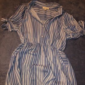 Knee length striped short sleeve dress
